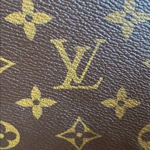 Meet your Posher, Leah